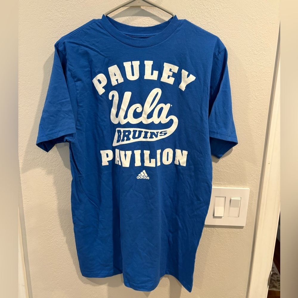 Adidas UCLA Bruins Pauley Pavilion T-shirt Men’s Size Medium NWT Deadstock